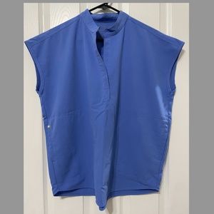 FIGS Rafaela Oversized Scrub Top (Ceil Blue, Size Small)